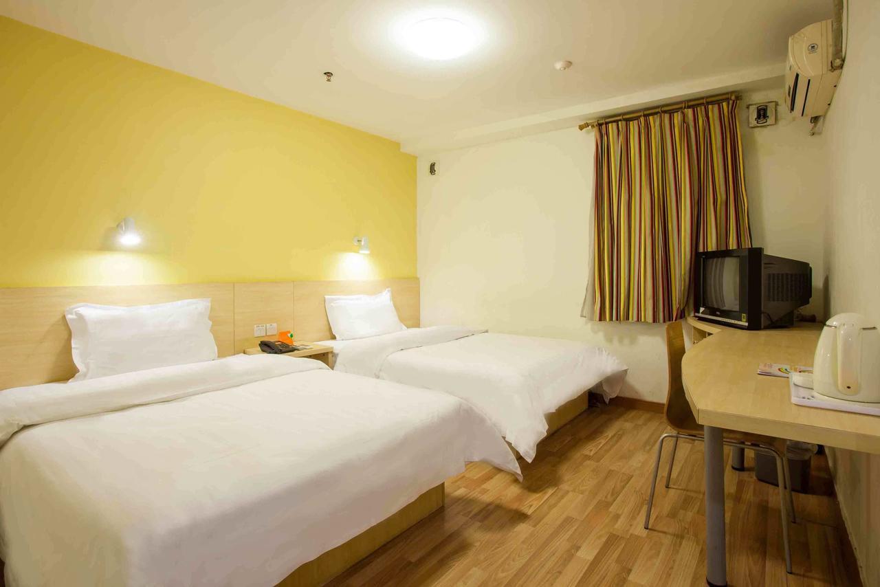 7Days Inn Huizhou Xiaojinkou Pokoj fotografie